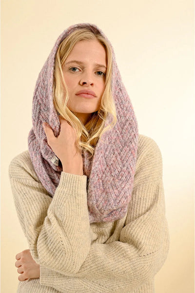 Molly Bracken Cable Knit Scarf Mauve