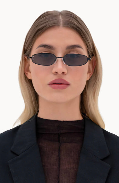 Otra Drew Sunglasses, Black/Smoke