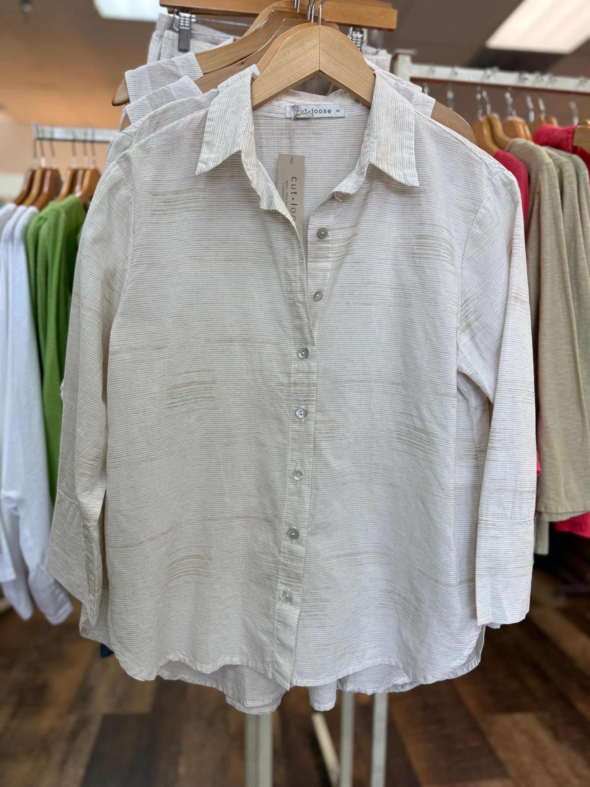 Cut Loose Crop Easy Shirt-Texture, Laundered