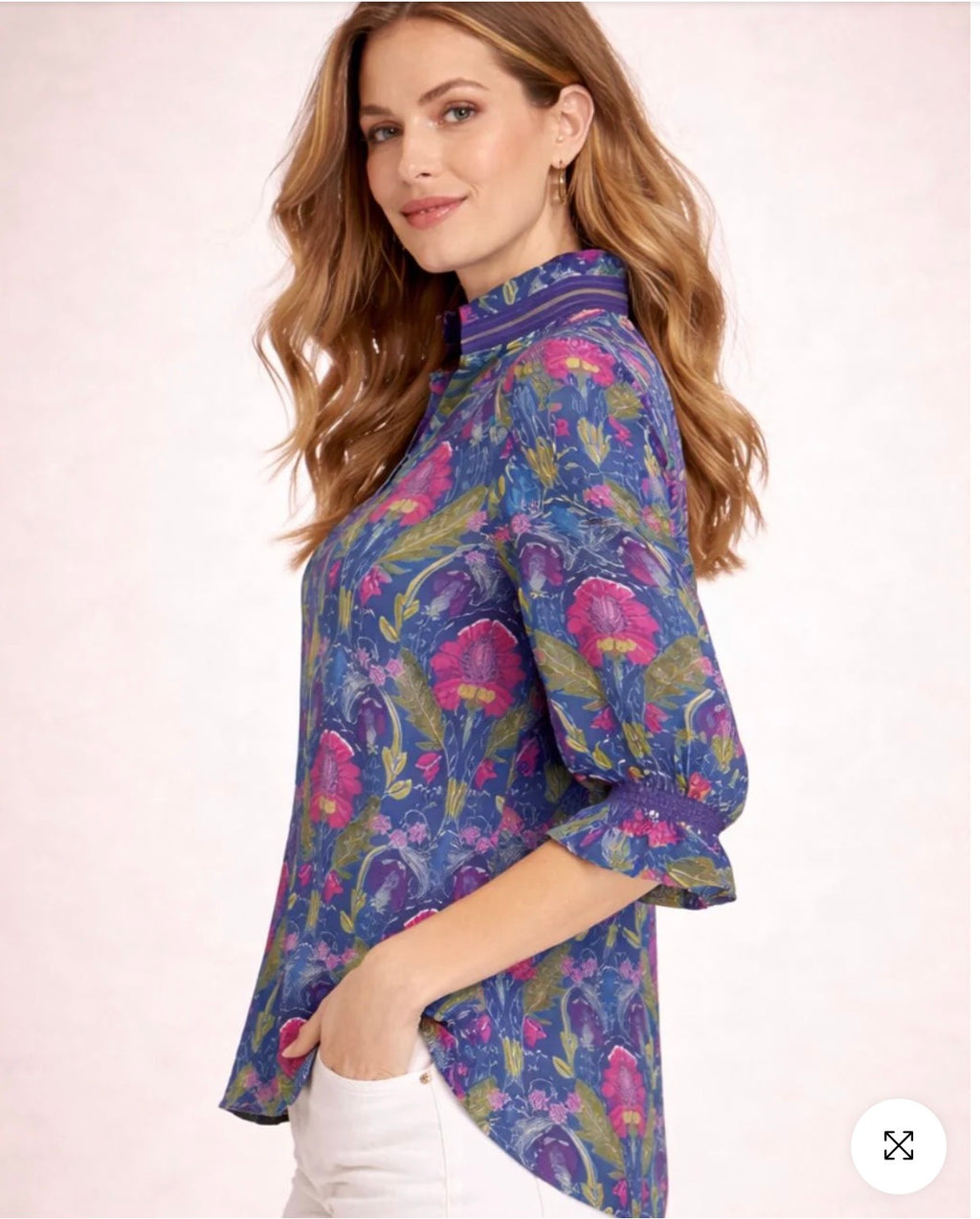 Avani morisano navy top