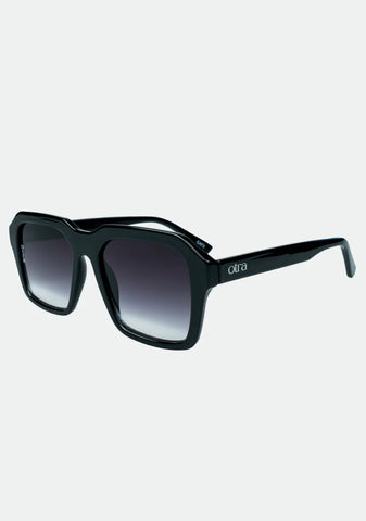 Otra Lennox Sunglasses, Black/Smoke