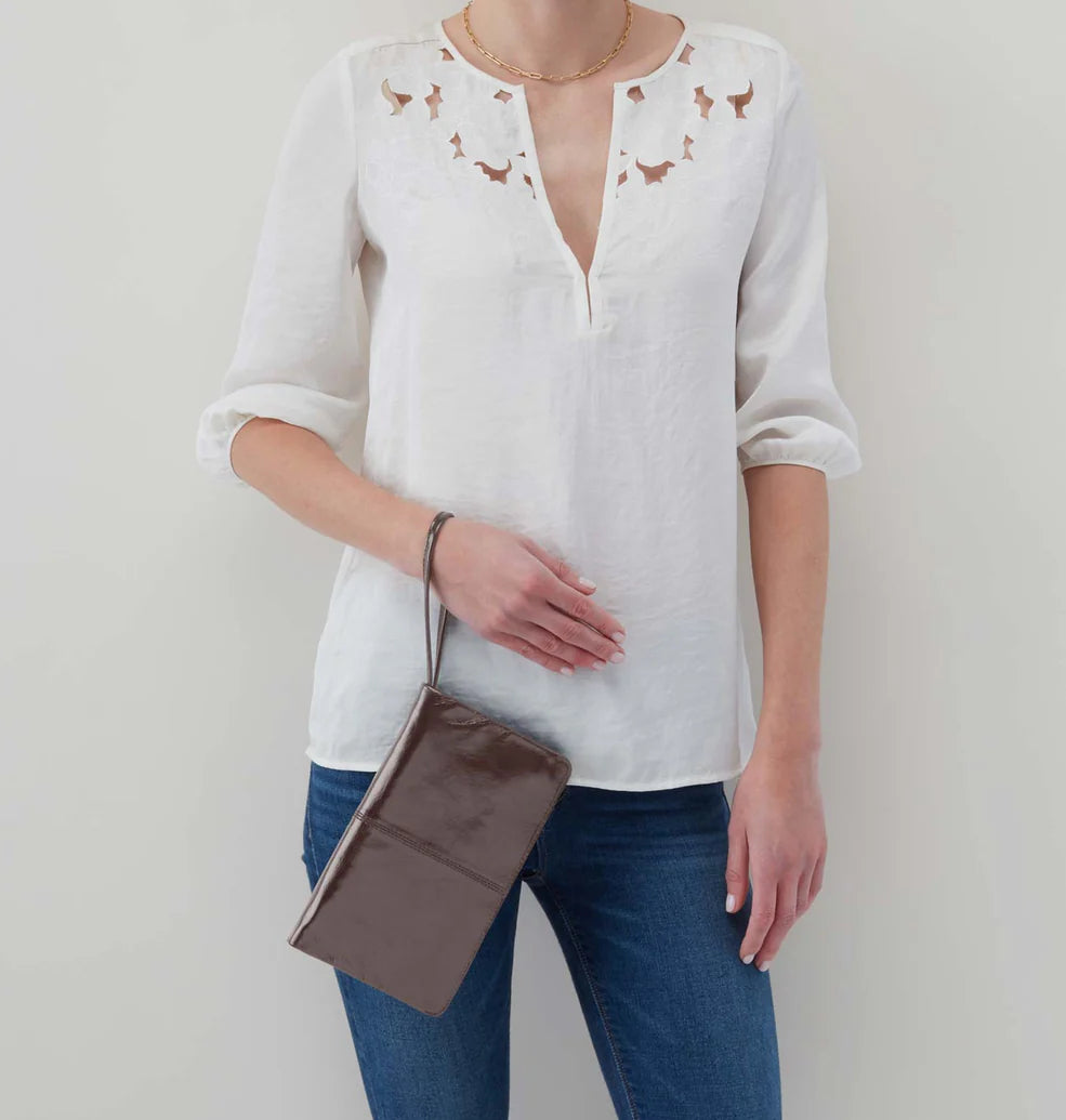 Hobo Evolve Wristlet, Hearthstone