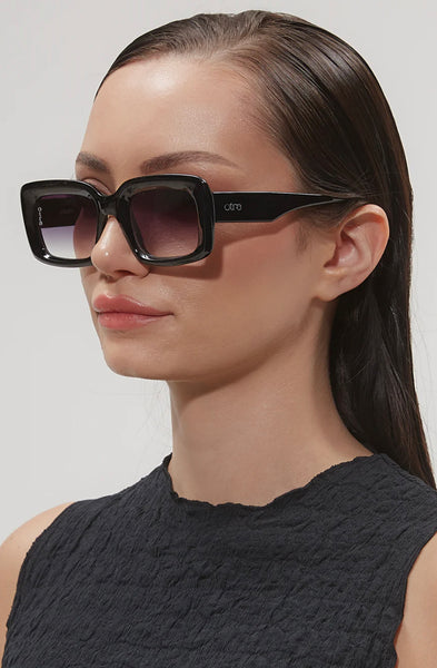 Otra Chelsea Sunglasses, Black/Smoke Fade
