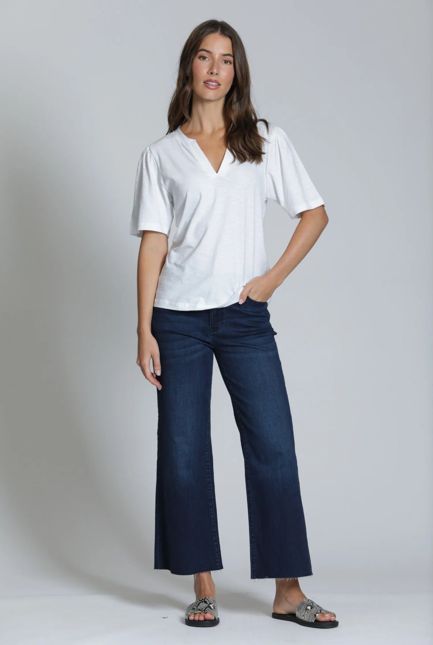 APNY Wide Leg Crop Raw Edge Hem - Dark Indigo