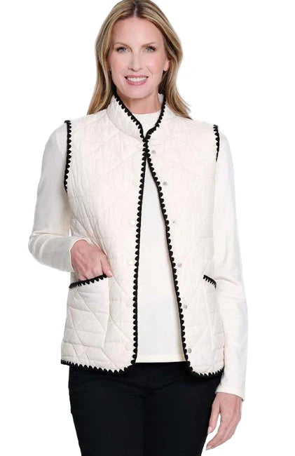 Multiples White Snap Front 2 Pocket Stand Collar Vest W/Shell Blanket Stitch Trim