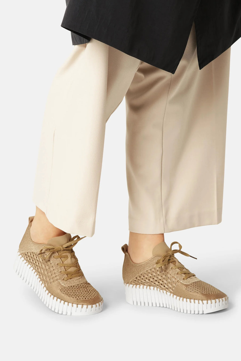 Ilse Jacobsen Tulip Flats With Laces - Latte White