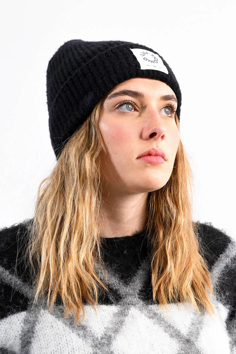 Lili Sidonio Ribbed Cuff Beanie Black