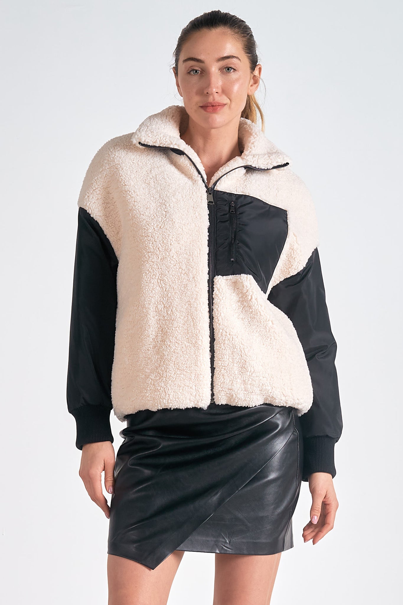 Elan Faux Fur Vest Off White