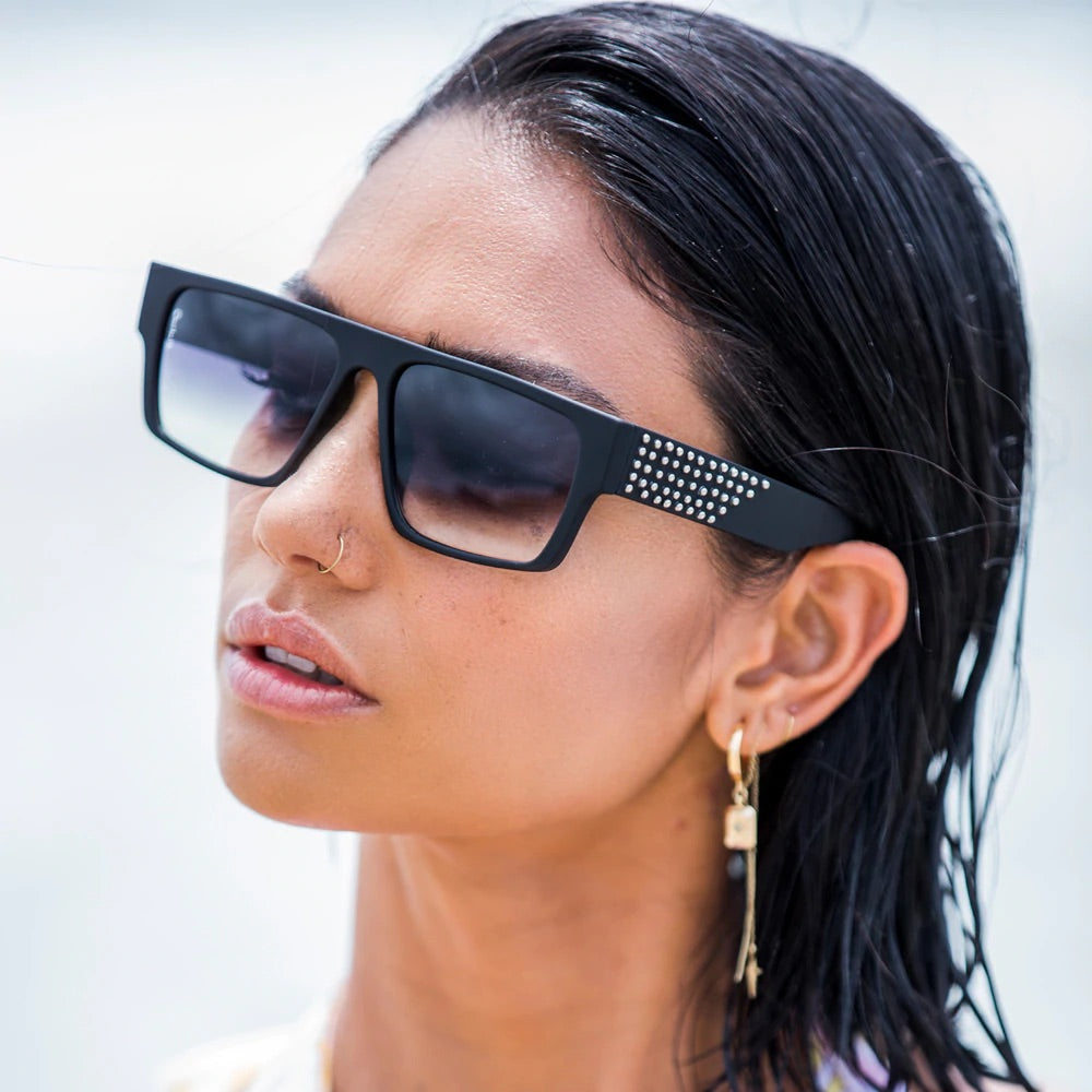 Otra Izzy Deluxe Sunglasses, Black Smoke